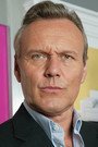 Anthony Stewart Head isNigel Bowen