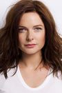Rebecca Ferguson isAnna Watson