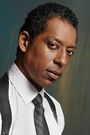 Orlando Jones isDr. Vanderark