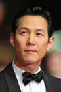 Lee Jung-jae isJang