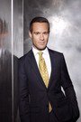 Chris Diamantopoulos isGreen Arrow / Oliver Queen (voice)