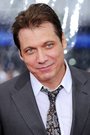 Holt McCallany isCol. Morgan