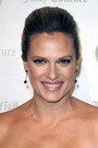 Vinessa Shaw isDr. Jane Mathis