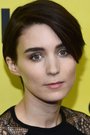 Rooney Mara isIsla