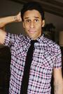 Wilmer Calderon isGreg