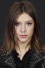Adèle Exarchopoulos isEllen