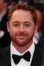 Scott Grimes isSteve Smith (voice)