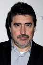 Alfred Molina isManuel Aringarosa