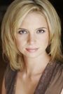 Lindsay Maxwell isVanessa
