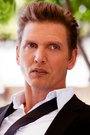 Barry Pepper isPrivate Daniel Jackson